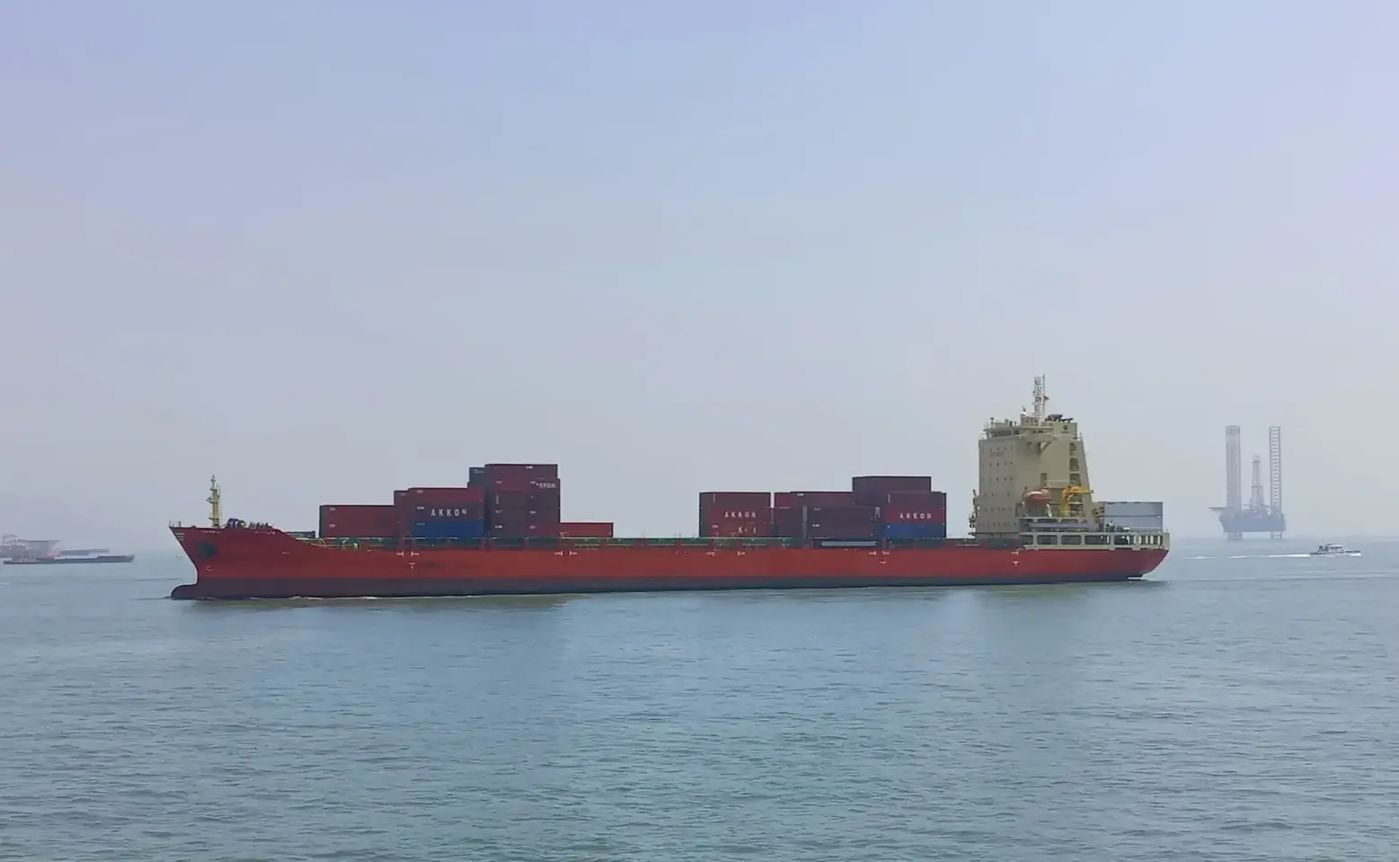 CONTAINER - HONG LI YUAN YANG