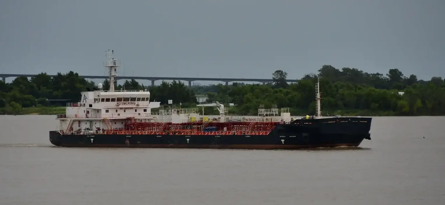 TANKER - ALBERTO V