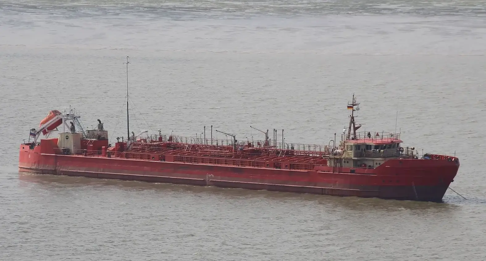 TANKER - ARVES OIL
