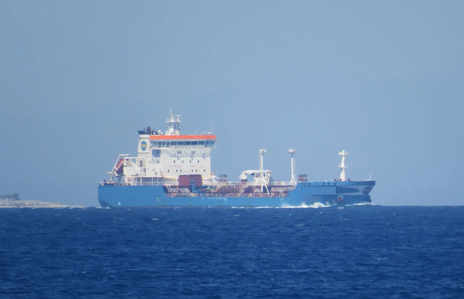 TANKER - BASILUZZO M - ITALY FLAG