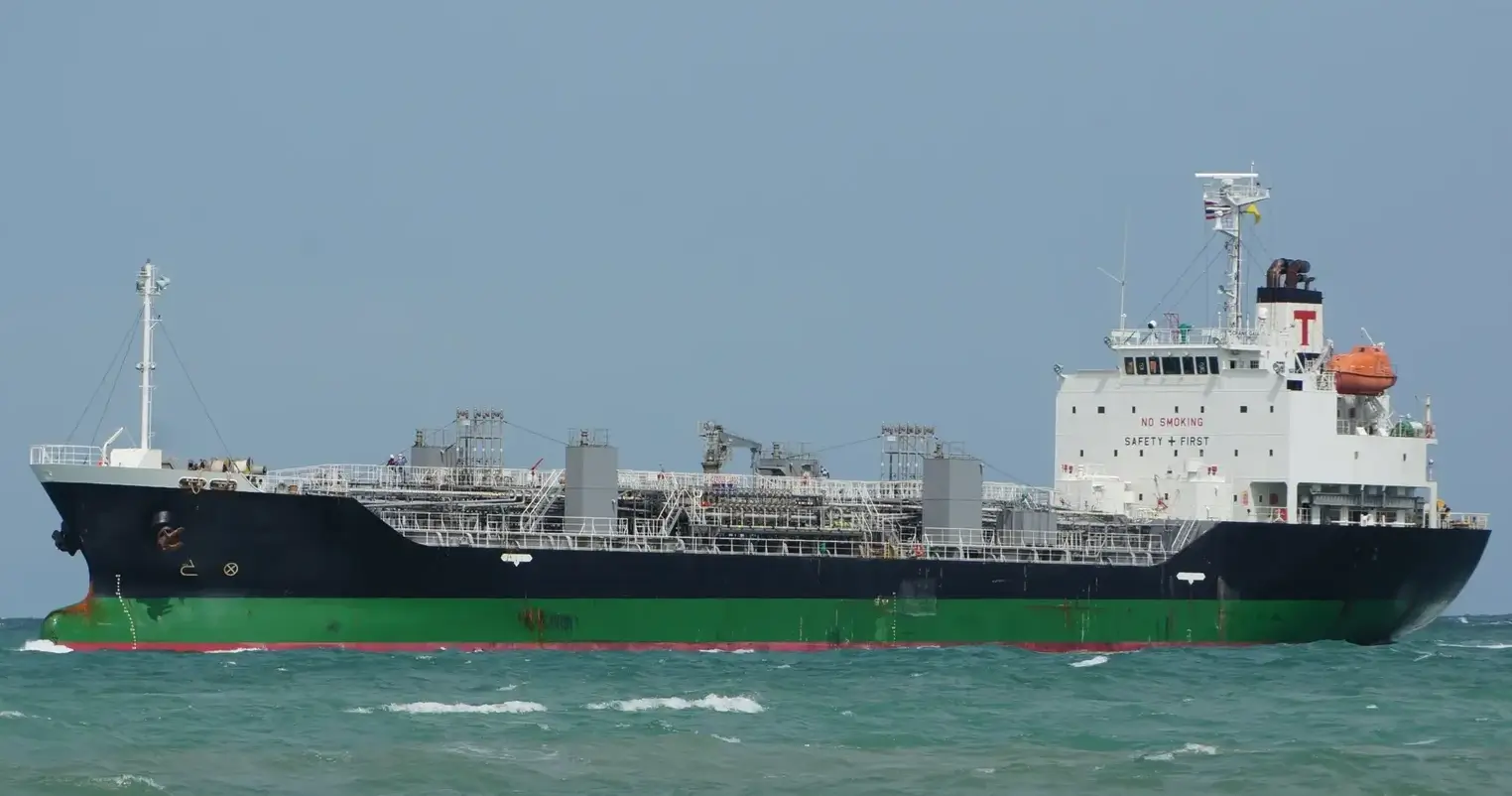 TANKER - CRANE GAIA