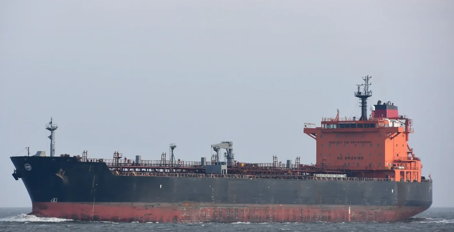 TANKER - DERIN