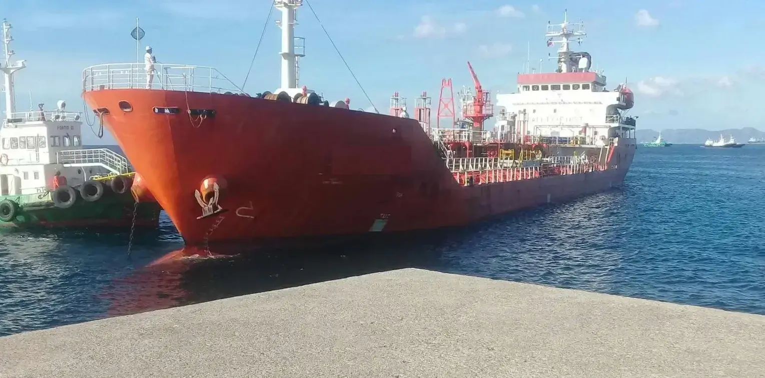 TANKER - DING HENG 1