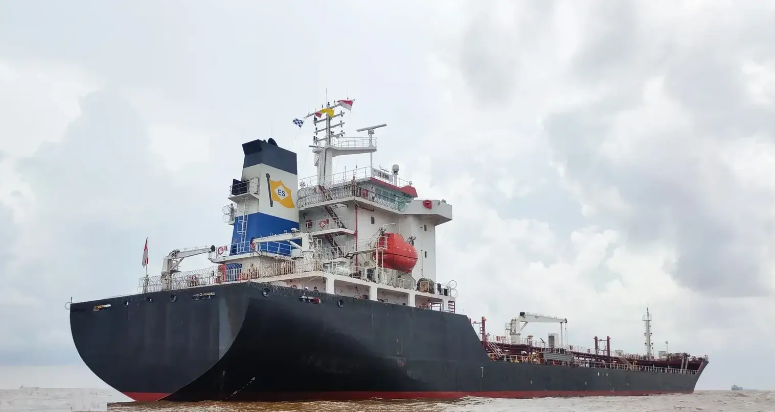 TANKER - ES JEWEL