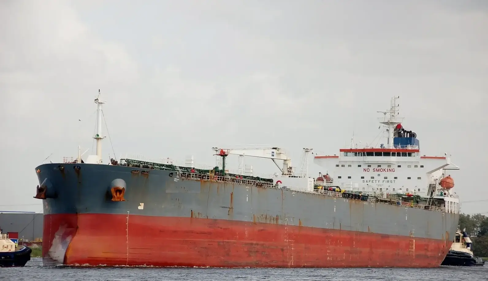 TANKER - ESTIA