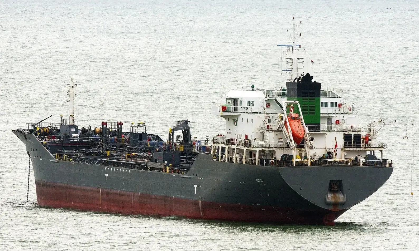 TANKER - EVERHARD SCHULTE