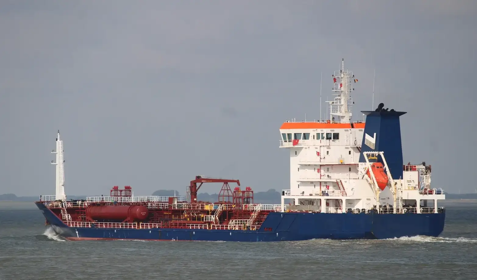 TANKER - EVIAPETROL V