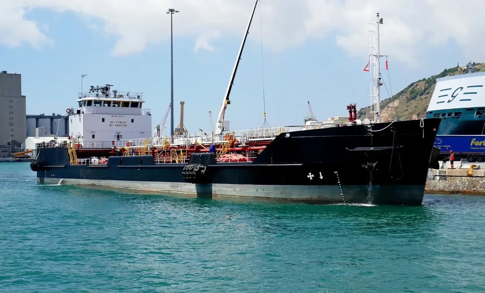 TANKER - GREENOIL