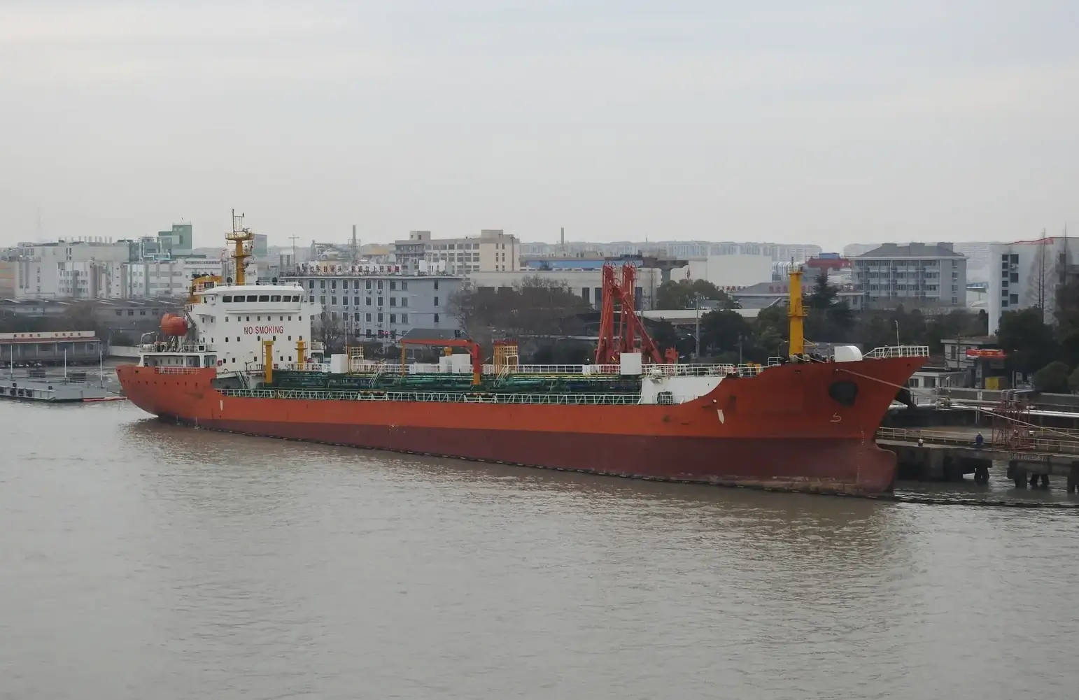 TANKER - GUO HONG 17