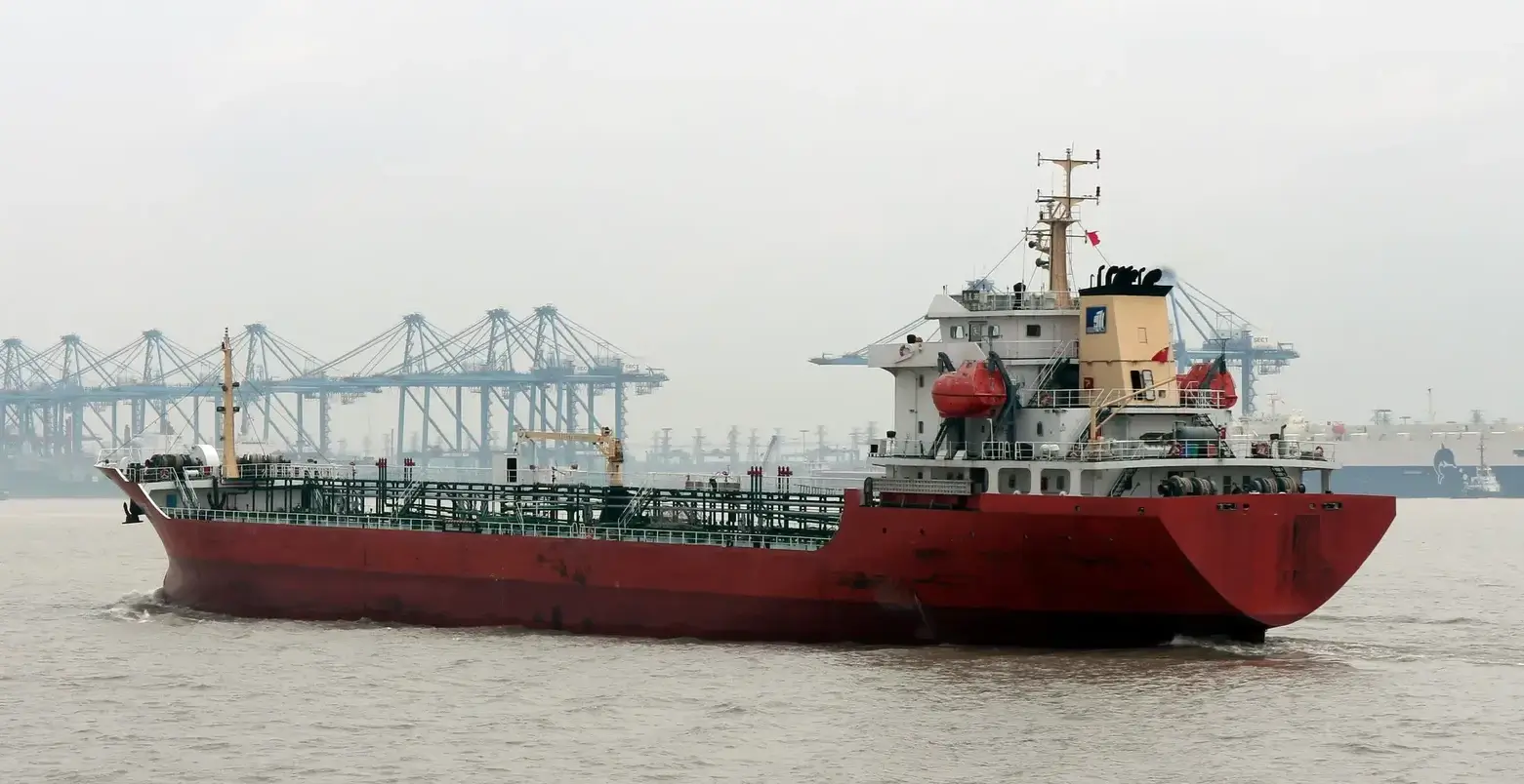 TANKER - HUA CHEN 366