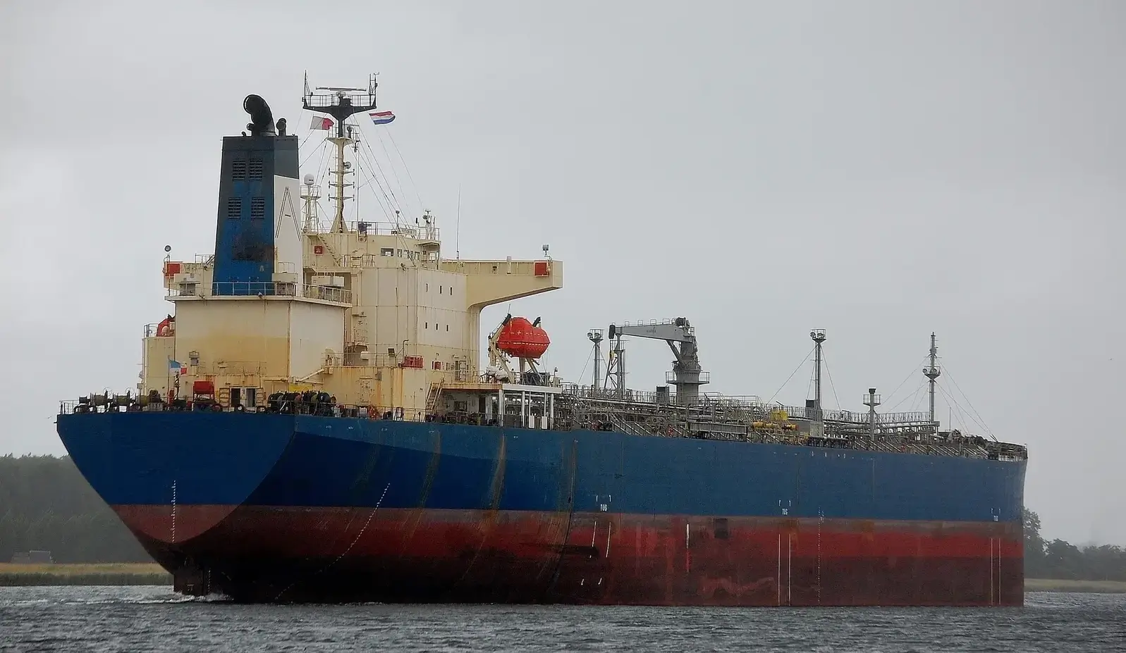 TANKER - KITION M