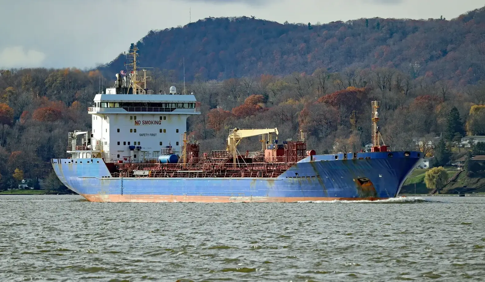 TANKER - OLYMPIC FLAME