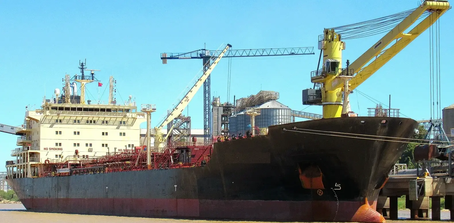 TANKER - OM BORNEO
