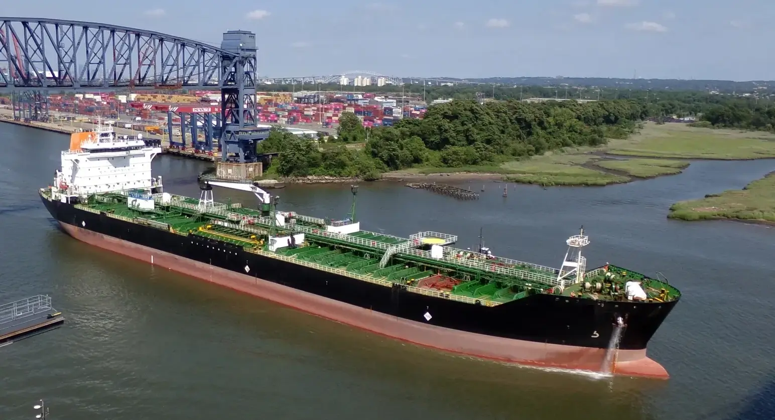TANKER - SALACGRIVA