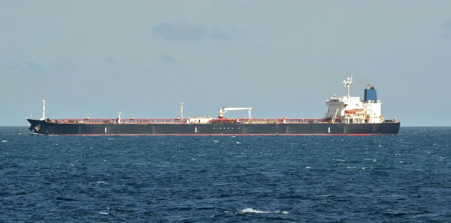TANKER - SEA RAKER