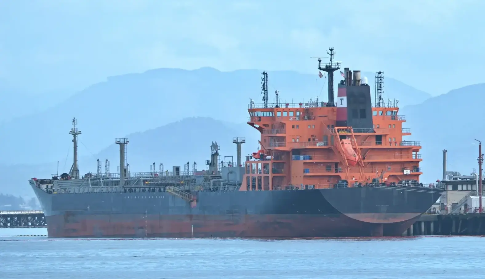TANKER - TORM LAURA