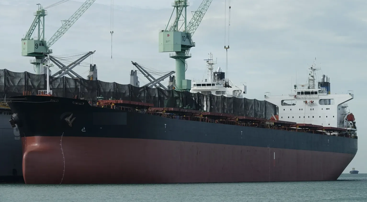 BULKER - AGIOS IOANNIS