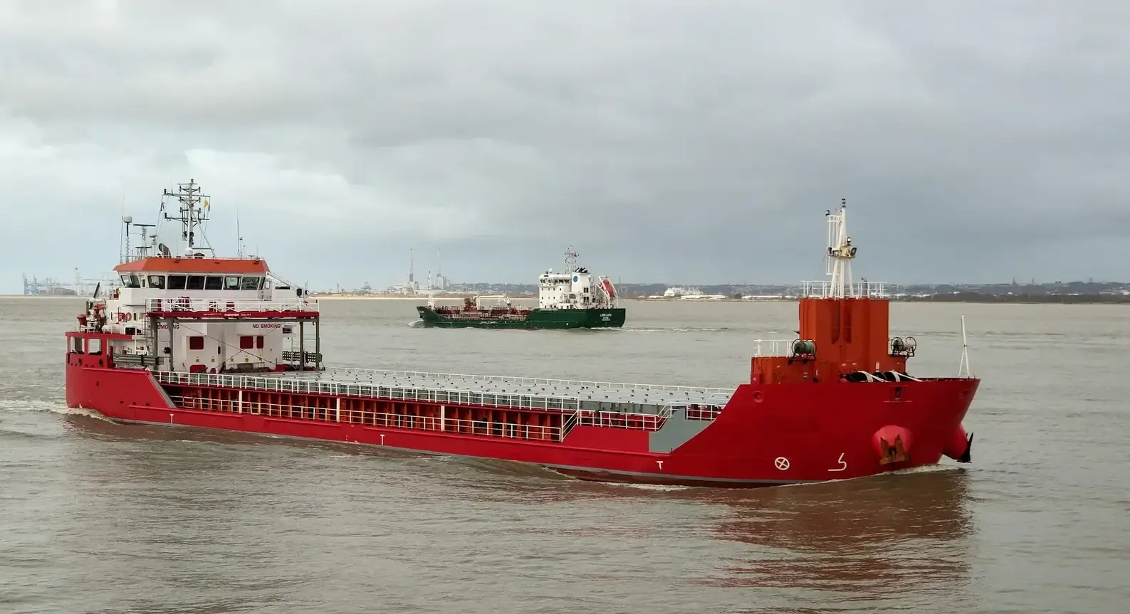 M/V BEE