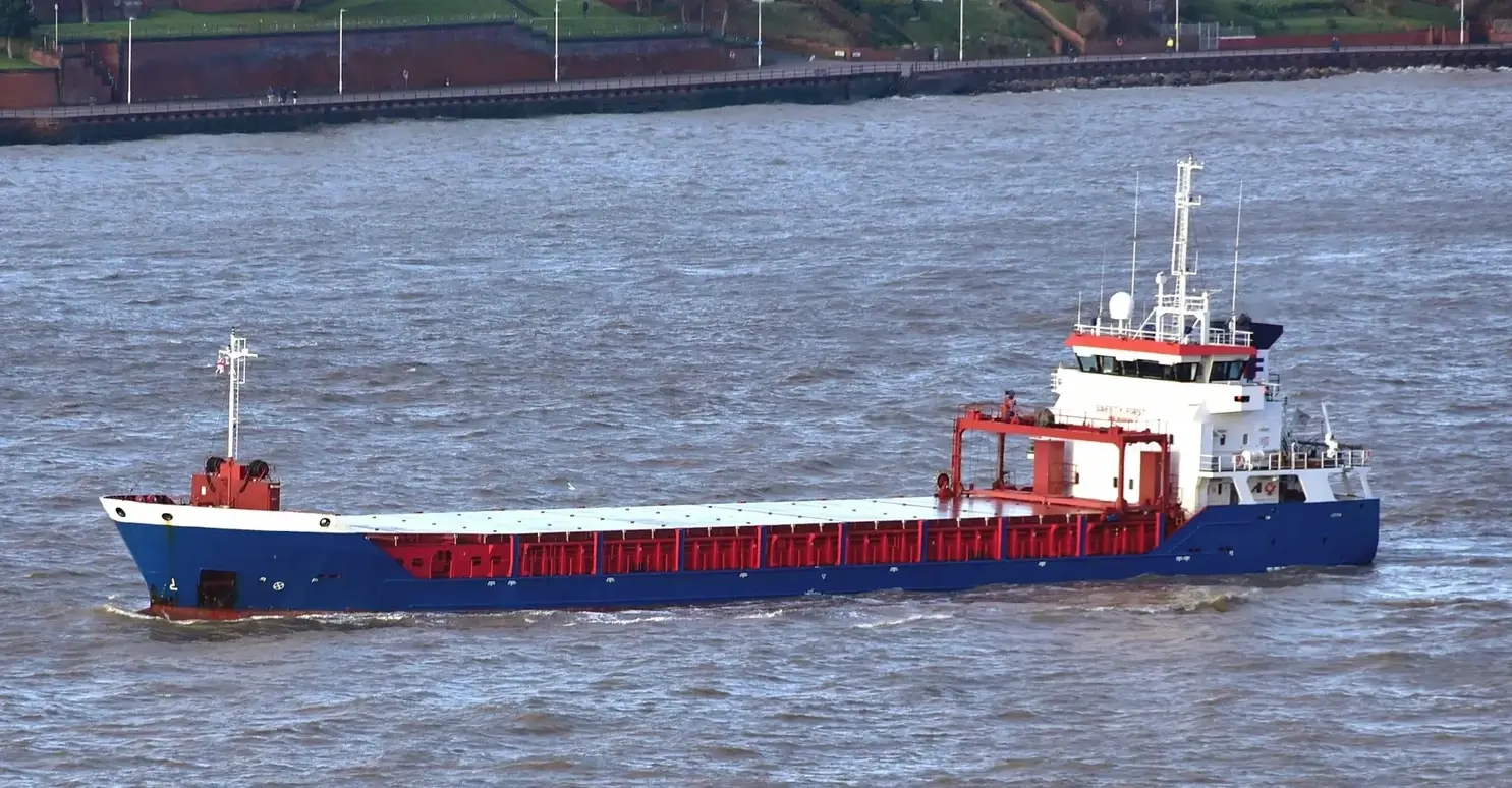 M/V BOZAT