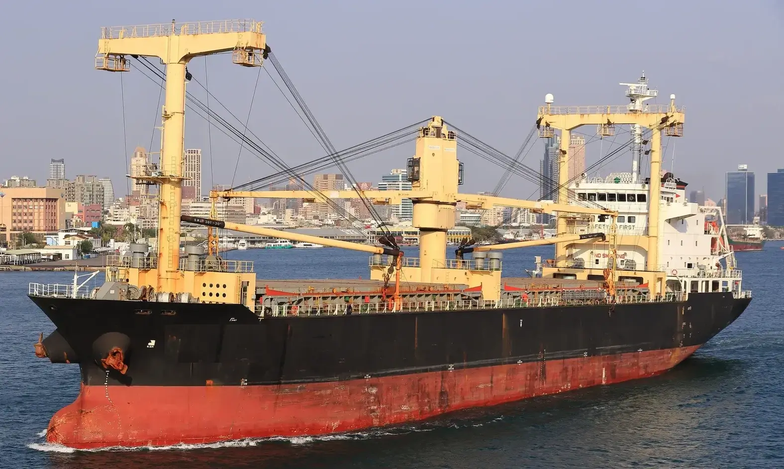 M/V DDS MARINA