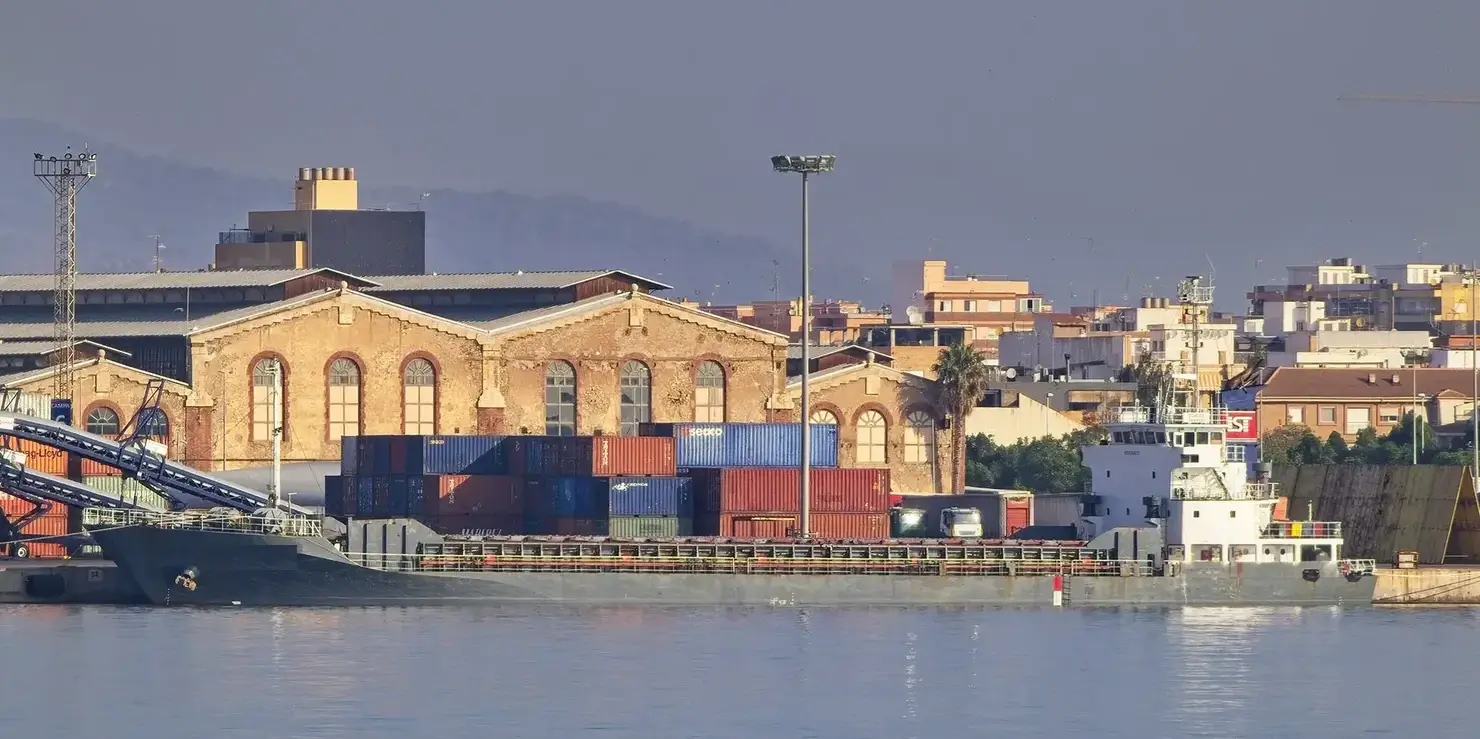 M/V EZMOCE